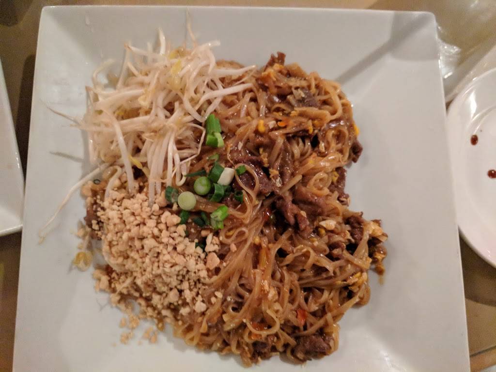 Lemongrass Thai | restaurant | 73 White Bridge Rd #107, Nashville, TN 37205, USA | 6153539411 OR +1 615-353-9411