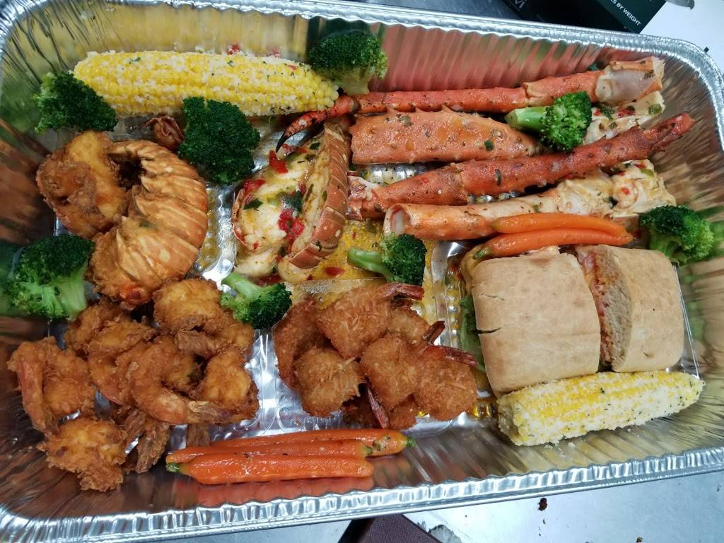 Richie Rich Caribbean Taste Express | restaurant | 705 E 222nd St, Bronx, NY 10467, USA | 7189425488 OR +1 718-942-5488