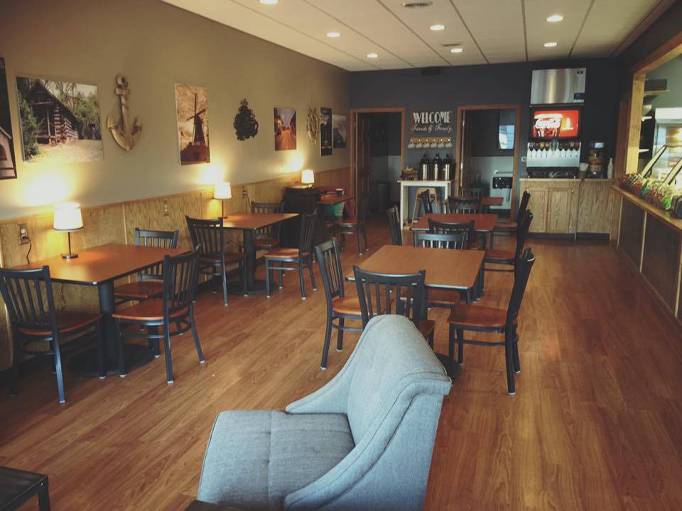 Steam Anchor Coffee & Cafe | bakery | 1310 17th St, Fulton, IL 61252, USA | 8152087074 OR +1 815-208-7074