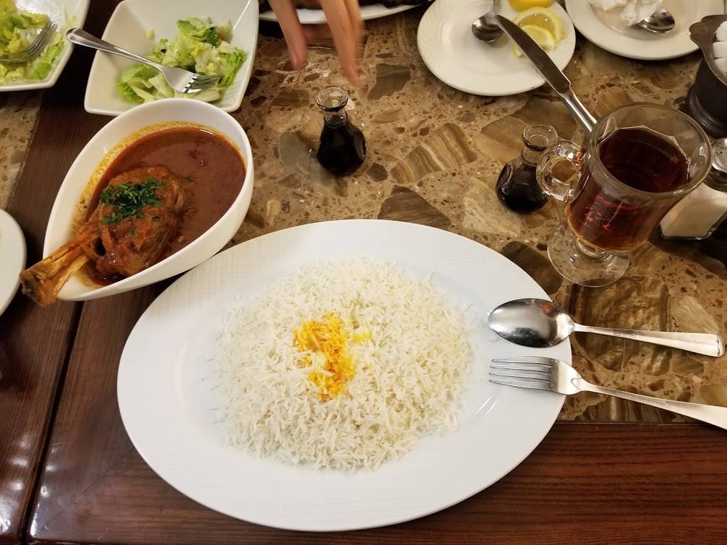 Caspian Bistro and Gourmet Marketplace | restaurant | 2418 University Ave SE, Minneapolis, MN 55414, USA | 6126231113 OR +1 612-623-1113