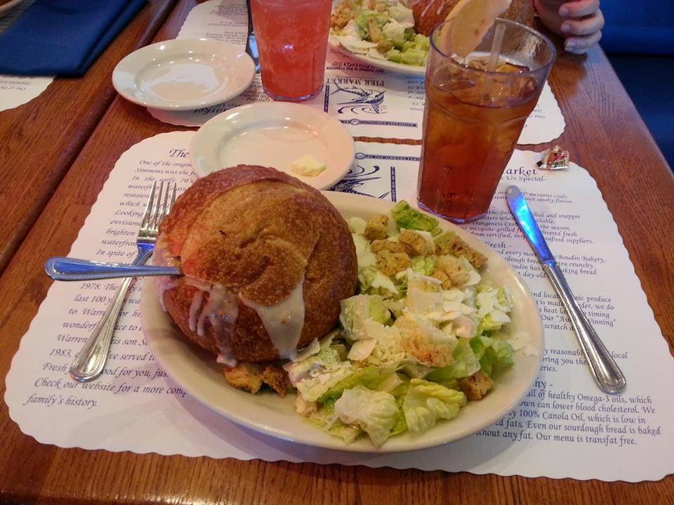 Crabcakes & Sweets | restaurant | Beach St, San Francisco, CA 94133, USA | 4152633526 OR +1 415-263-3526