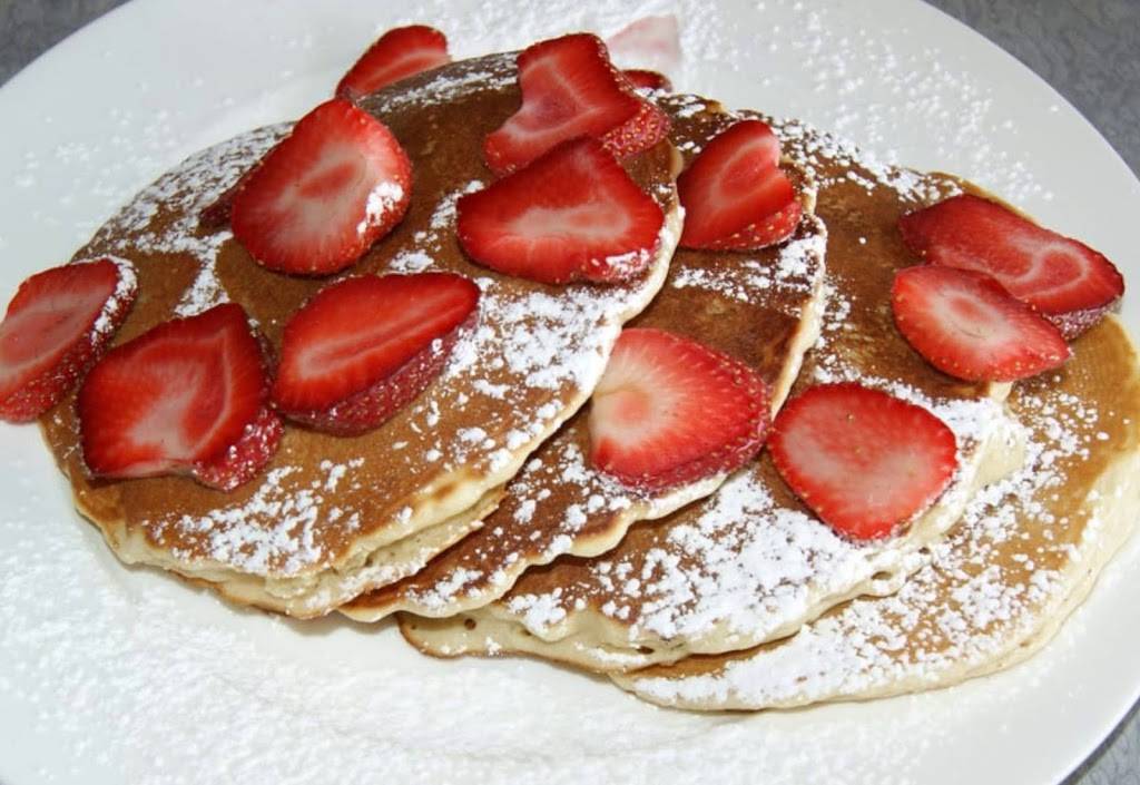 Maxfields Pancake House | restaurant | 700 Schaumburg Rd, Schaumburg, IL 60194, USA | 8477810300 OR +1 847-781-0300