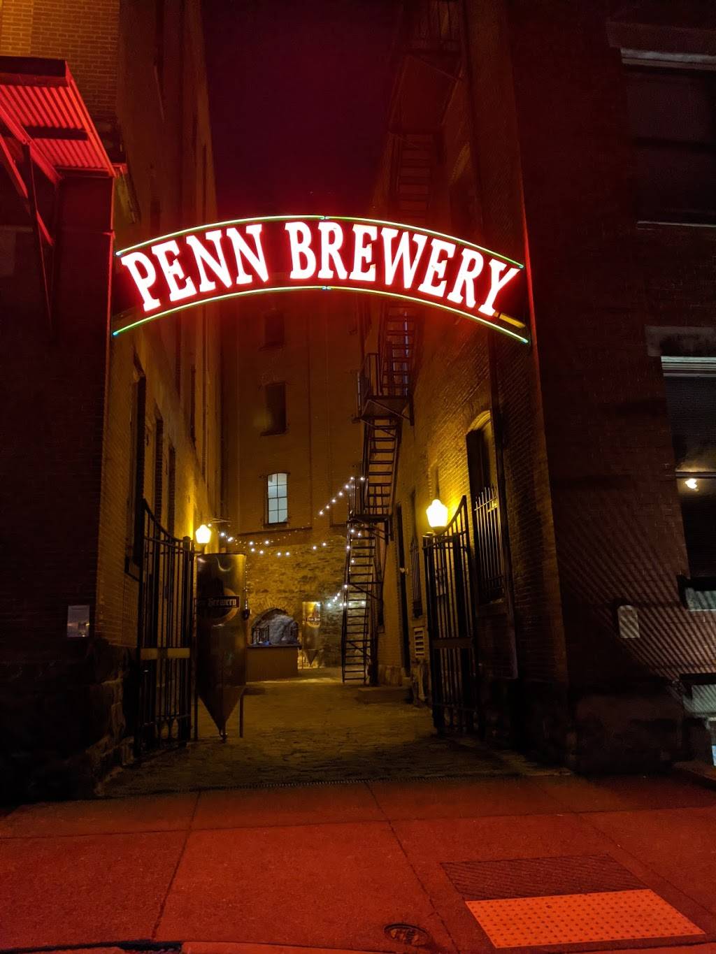 City Brew Tours Pittsburgh | restaurant | 112 Washington Pl, Pittsburgh, PA 15219, USA | 4124192337 OR +1 412-419-2337