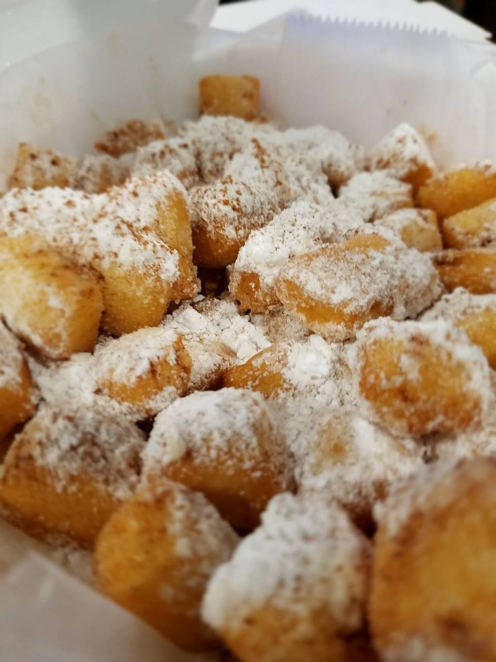 Empire Pizza | meal delivery | 214 Dickinson St, Springfield, MA 01108, USA | 4137323500 OR +1 413-732-3500