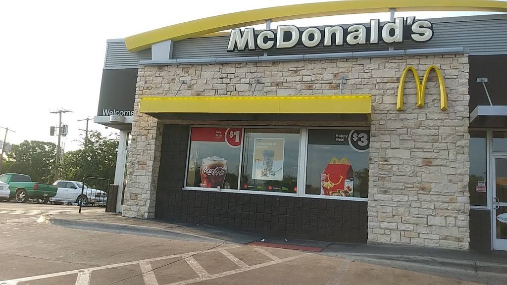 McDonalds | cafe | 4101 E Lancaster Ave, Fort Worth, TX 76103, USA | 8175350545 OR +1 817-535-0545