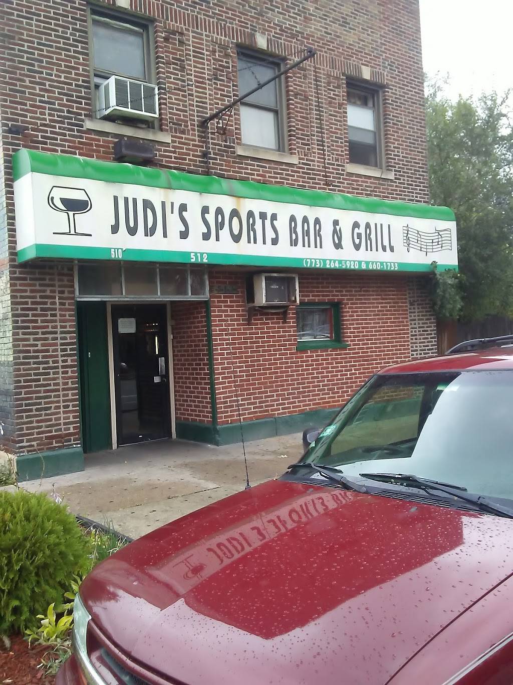 Judis Sports Bar | restaurant | 512 E 103rd St, Chicago, IL 60628, USA | 7736601733 OR +1 773-660-1733