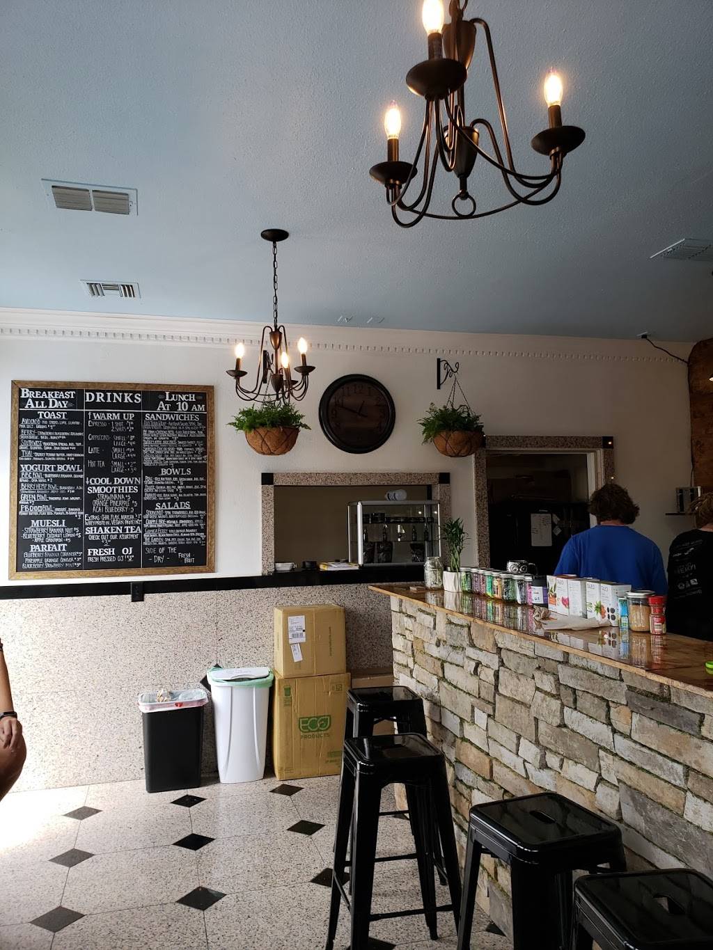 The Garden in DeLand | restaurant | 589 E International Speedway Blvd, DeLand, FL 32724, USA | 3862277156 OR +1 386-227-7156