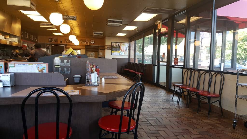 Waffle House | meal takeaway | 1470 Holcomb Bridge Rd, Roswell, GA 30076, USA | 7706434992 OR +1 770-643-4992