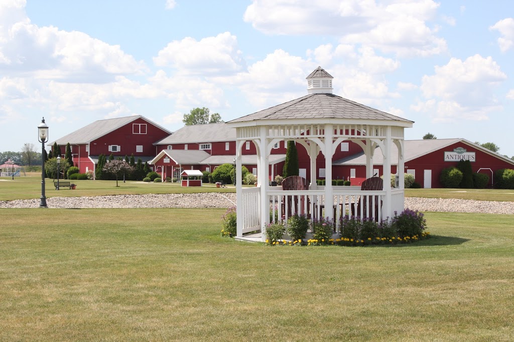 Shipshewana Trading Place | bakery | 345 S Van Buren St, Shipshewana, IN 46565, USA | 2607684129 OR +1 260-768-4129