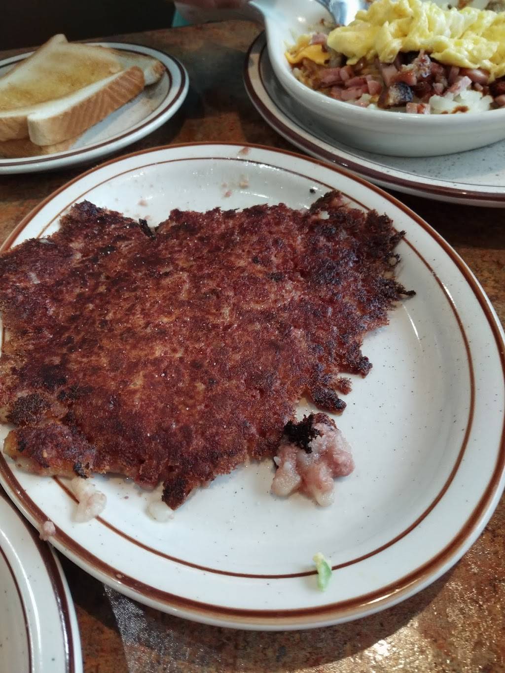 Joe’s Coney Island | restaurant | 25604 Van Dyke Ave, Center Line, MI 48015, USA | 5863931460 OR +1 586-393-1460