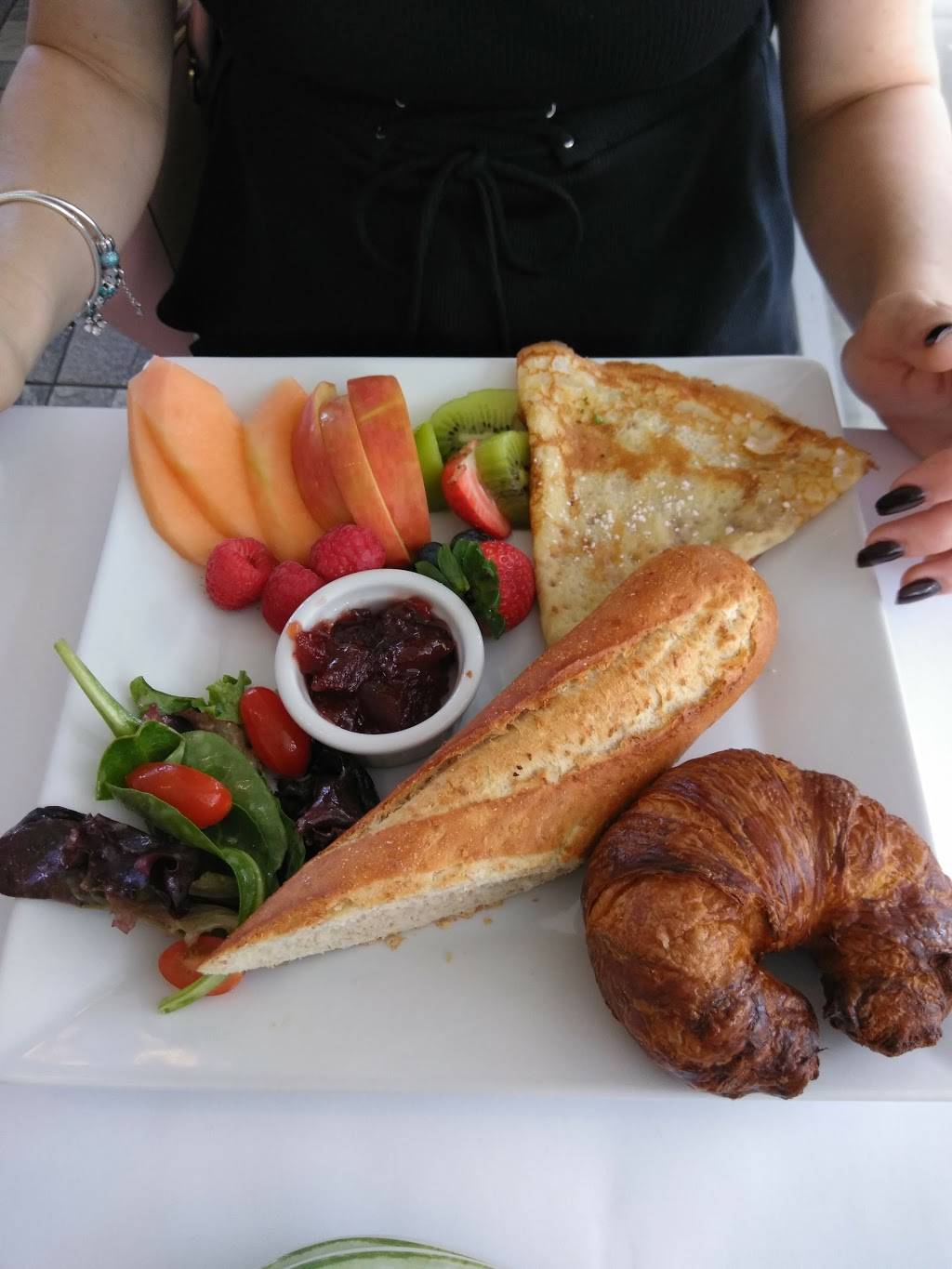 Tartine & Tartelette | restaurant | 11121 Health Park Blvd #900, Naples, FL 34110, USA | 2398881151 OR +1 239-888-1151