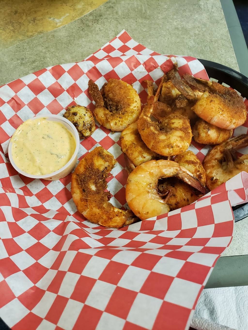 Lakewood Ranch Lobster Pound and Fresh Seafood Bistro and Market | restaurant | 8740 E State Rd 70, Bradenton, FL 34202, USA | 9417553474 OR +1 941-755-3474