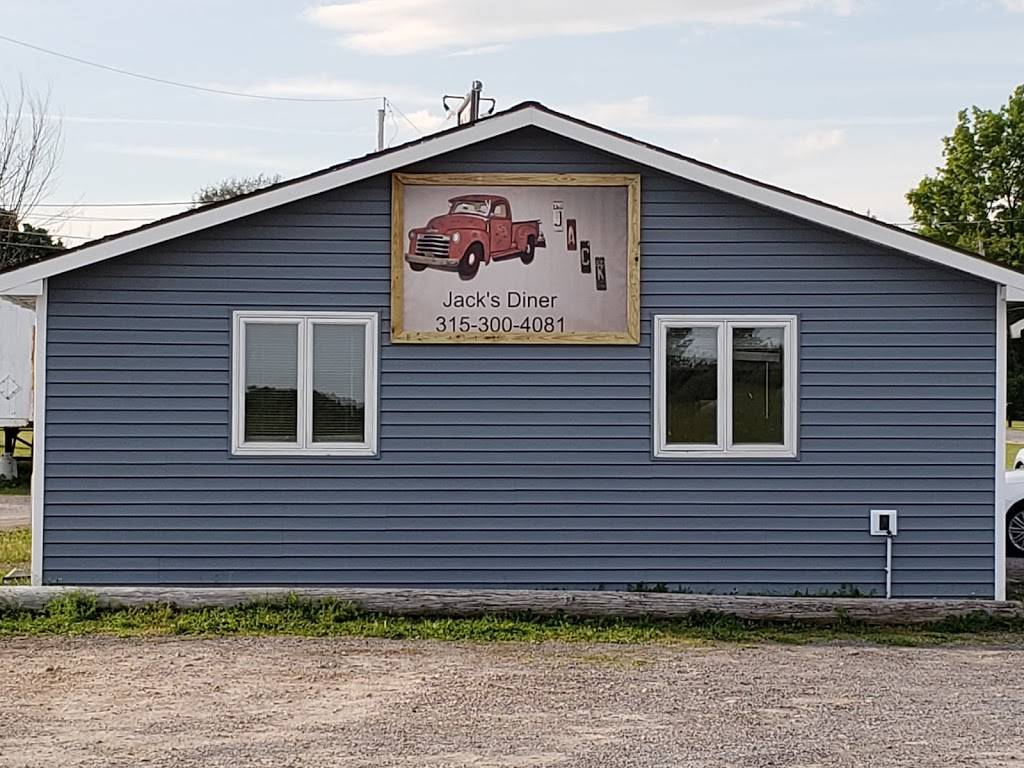 Jacks Diner/ Jack Frost | restaurant | 7831 NY-12E, Three Mile Bay, NY 13693, USA | 3153004081 OR +1 315-300-4081
