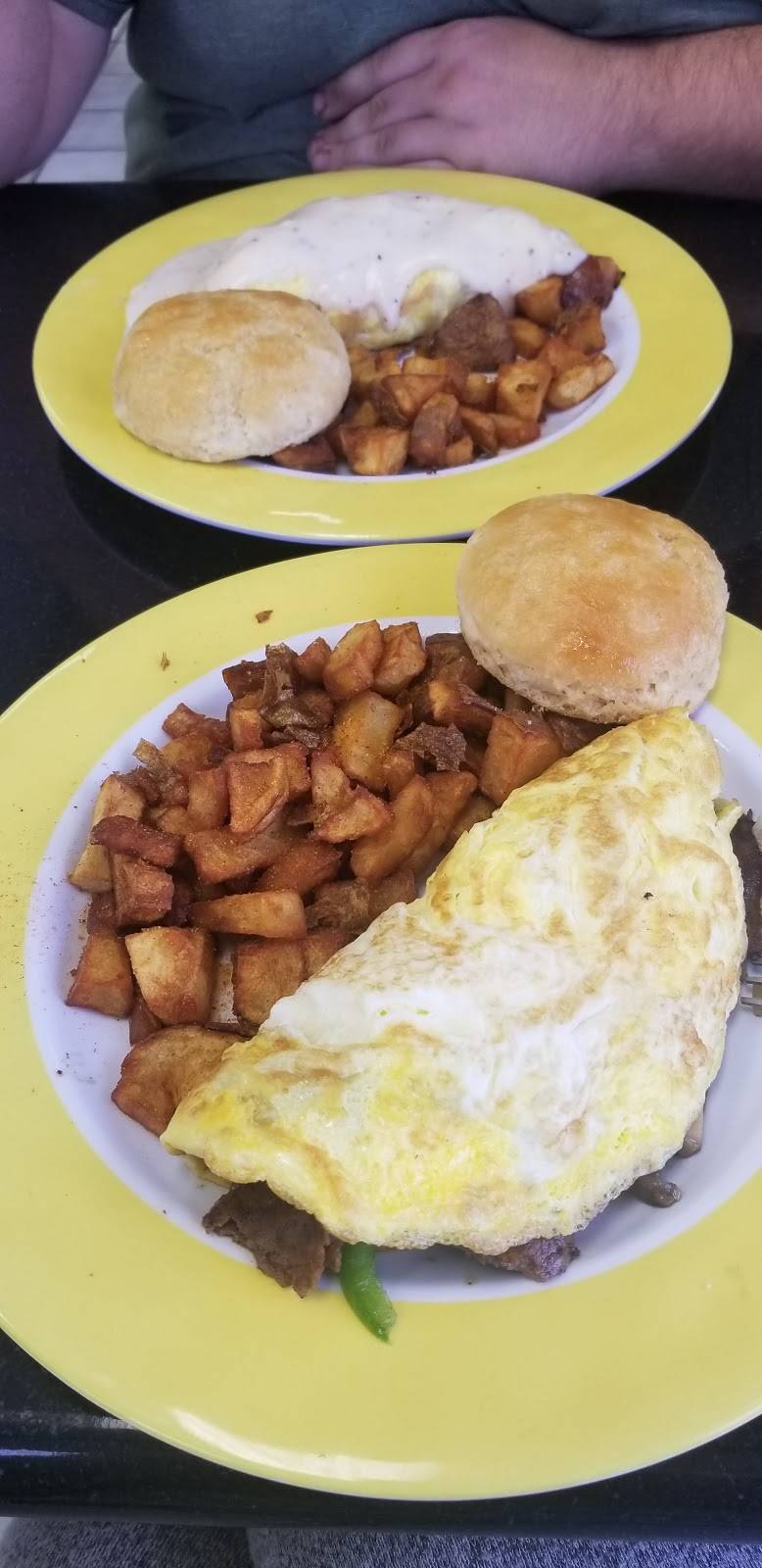 Sunny Side Diner | restaurant | 502 Jordan Ln NW, Huntsville, AL 35805, USA | 2564895122 OR +1 256-489-5122