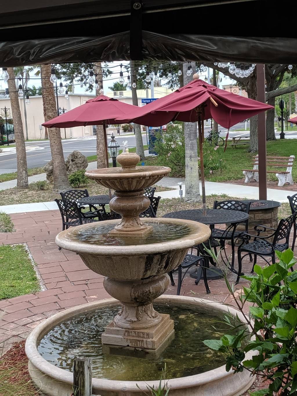 Luna Restaurant | restaurant | 200 Nokomis Ave N, Venice, FL 34285, USA | 9414129898 OR +1 941-412-9898