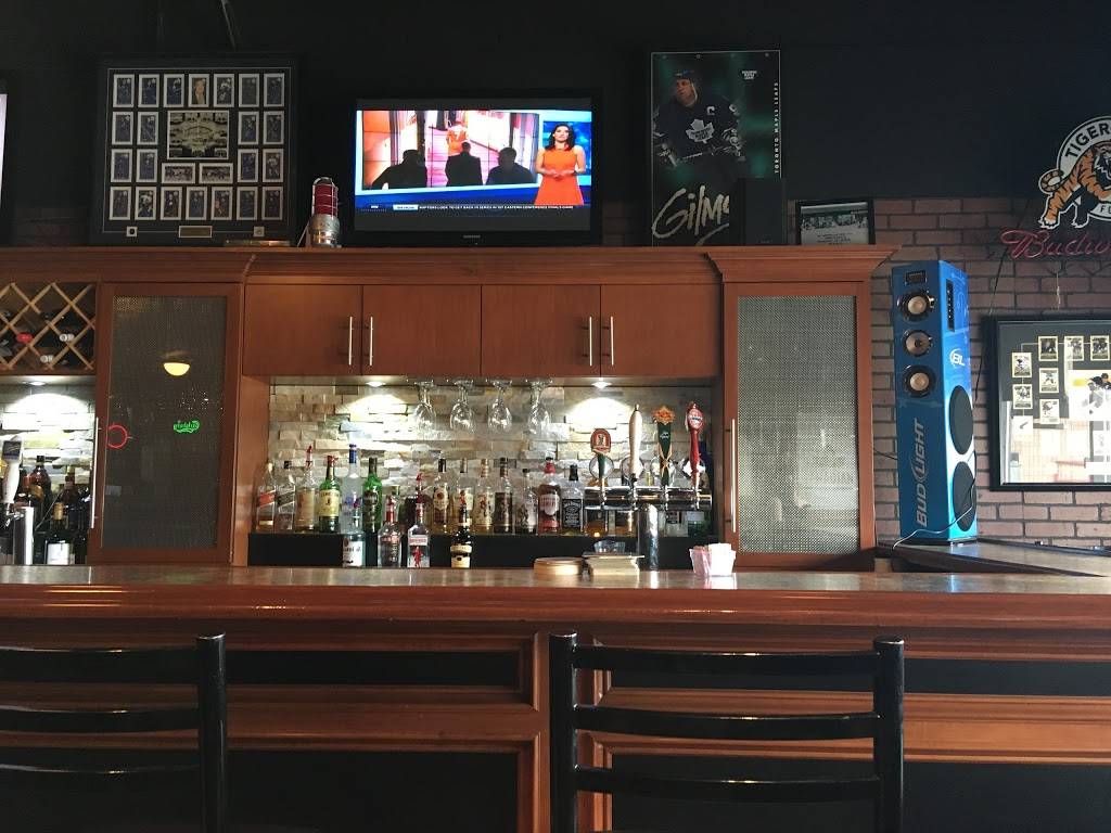 Swazzees | restaurant | 792 Old Hwy 24, Waterford, ON N0E 1Y0, Canada | 5194434004 OR +1 519-443-4004