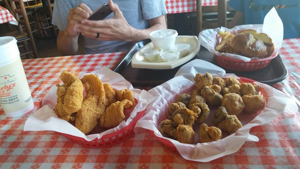 Gradys BBQ | restaurant | 4109 Fredericksburg Rd, San Antonio, TX 78201, USA | 2107323636 OR +1 210-732-3636