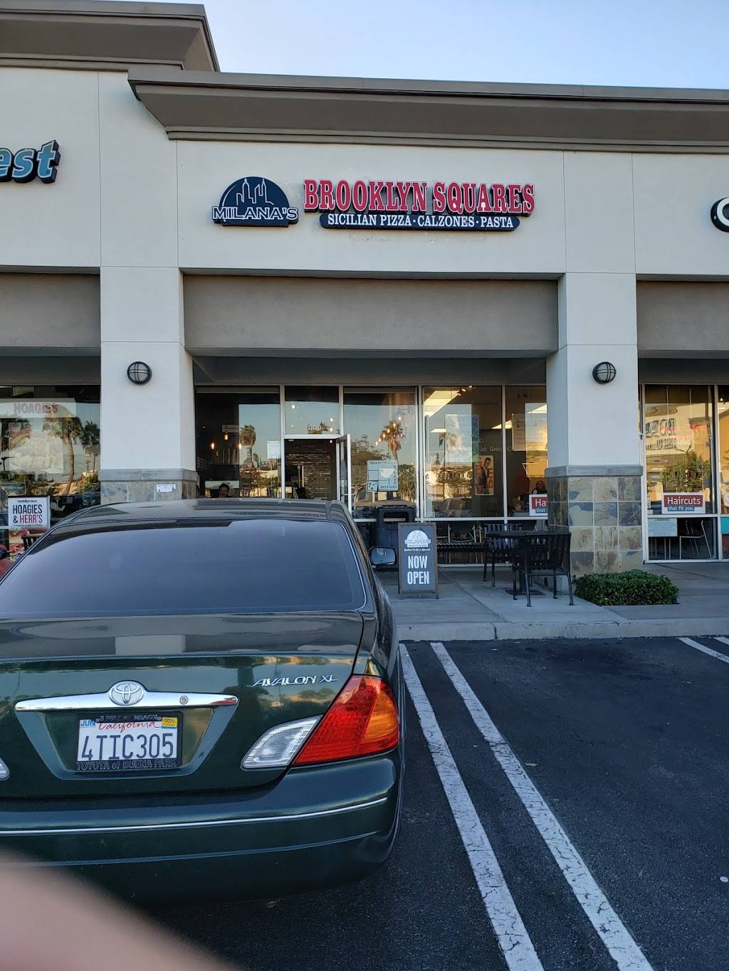 Milanas Brooklyn Squares Pizza | restaurant | 2000 Ximeno Ave, Long Beach, CA 90815, USA | 5624981411 OR +1 562-498-1411