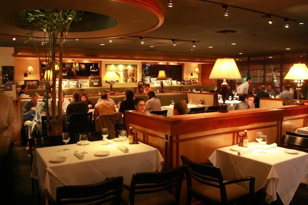 Smittys Grill | restaurant | 110 S Lake Ave, Pasadena, CA 91101, USA | 6267929999 OR +1 626-792-9999