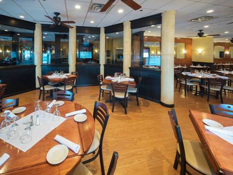 Gabriele Italian Ristorante | restaurant | 326 Boston Post Rd, Orange, CT 06477, USA | 2037992633 OR +1 203-799-2633