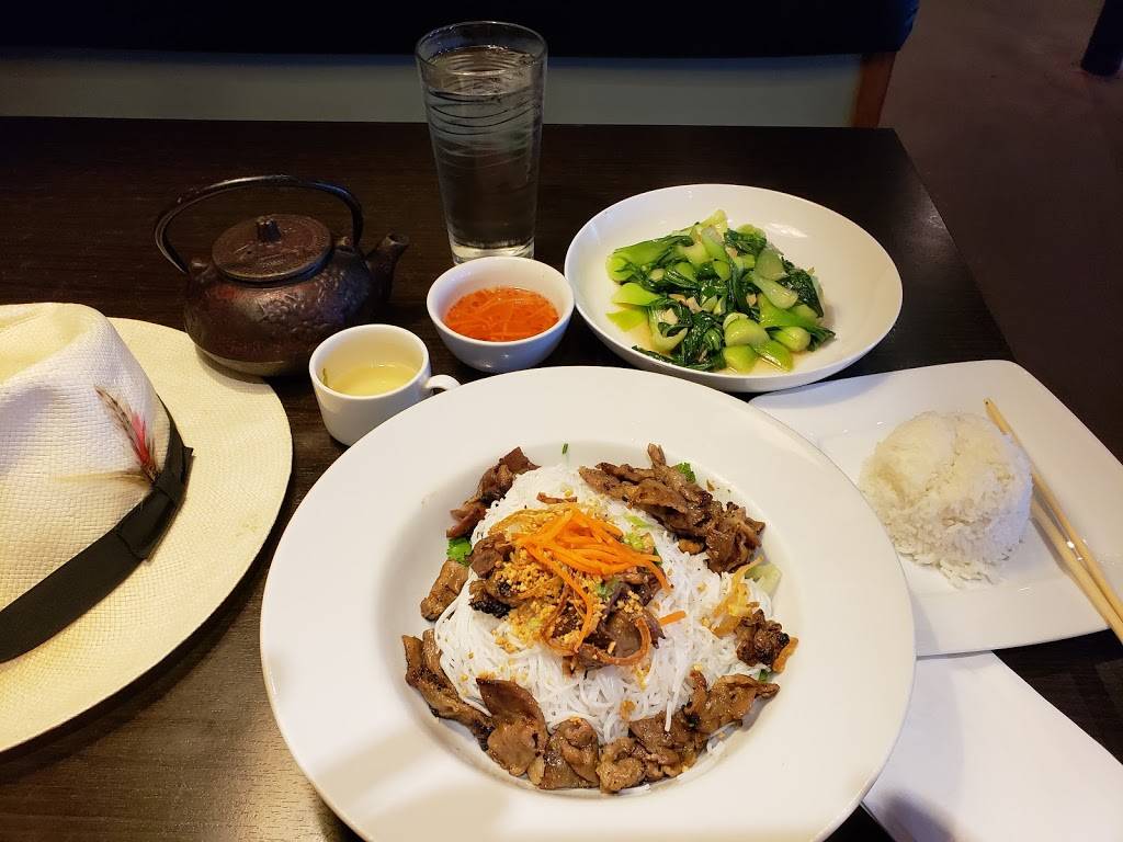 Huynh Restaurant | restaurant | 912 St Emanuel St, Houston, TX 77003, USA | 7132248964 OR +1 713-224-8964