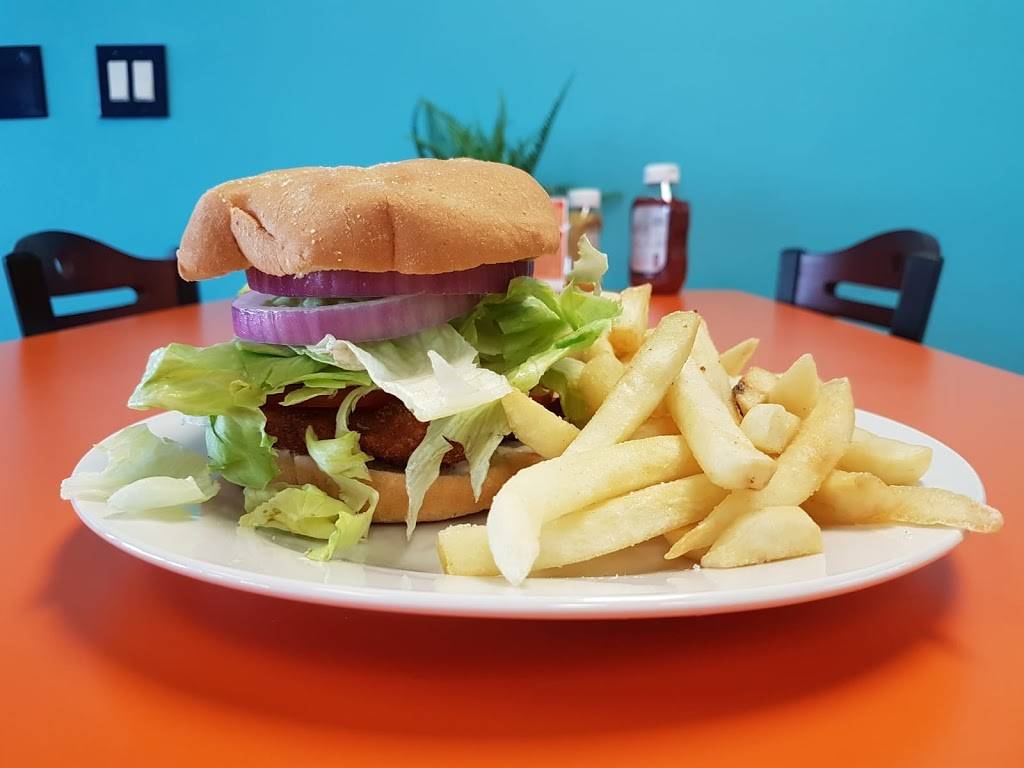 Spacebee Bistro | restaurant | 213 Crockett Blvd, Merritt Island, FL 32953, USA | 3213492538 OR +1 321-349-2538