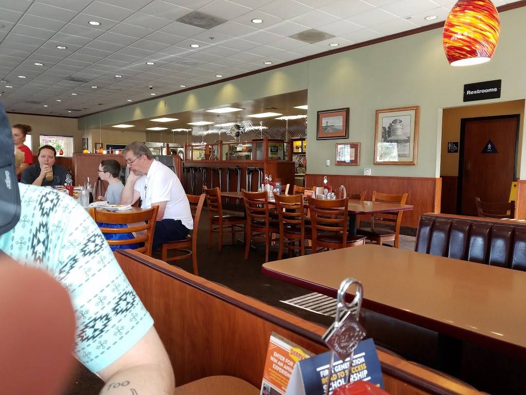 Dennys | restaurant | 2080 S Harbor Blvd, Anaheim, CA 92802, USA | 7147505120 OR +1 714-750-5120