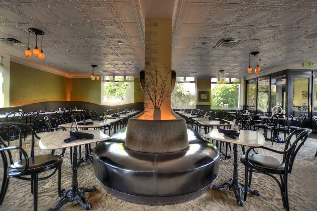 Sheridans | restaurant | 5133 S Lake Dr, Cudahy, WI 53110, USA | 4147479800 OR +1 414-747-9800