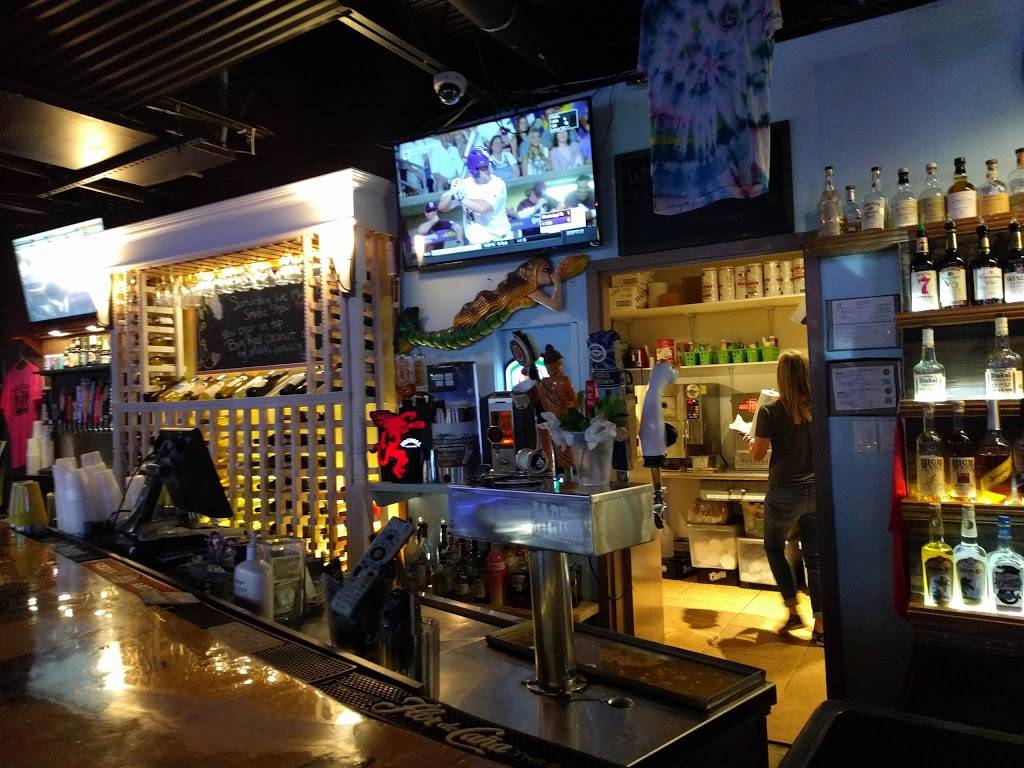 Whiskey Beach Pub | restaurant | 1132 Nathan Lester Highway 1, Satellite Beach, FL 32937, USA | 3217777228 OR +1 321-777-7228
