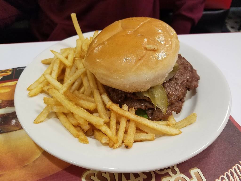 Steak n Shake | restaurant | 5901 National Rd E, Richmond, IN 47374, USA | 7659669082 OR +1 765-966-9082