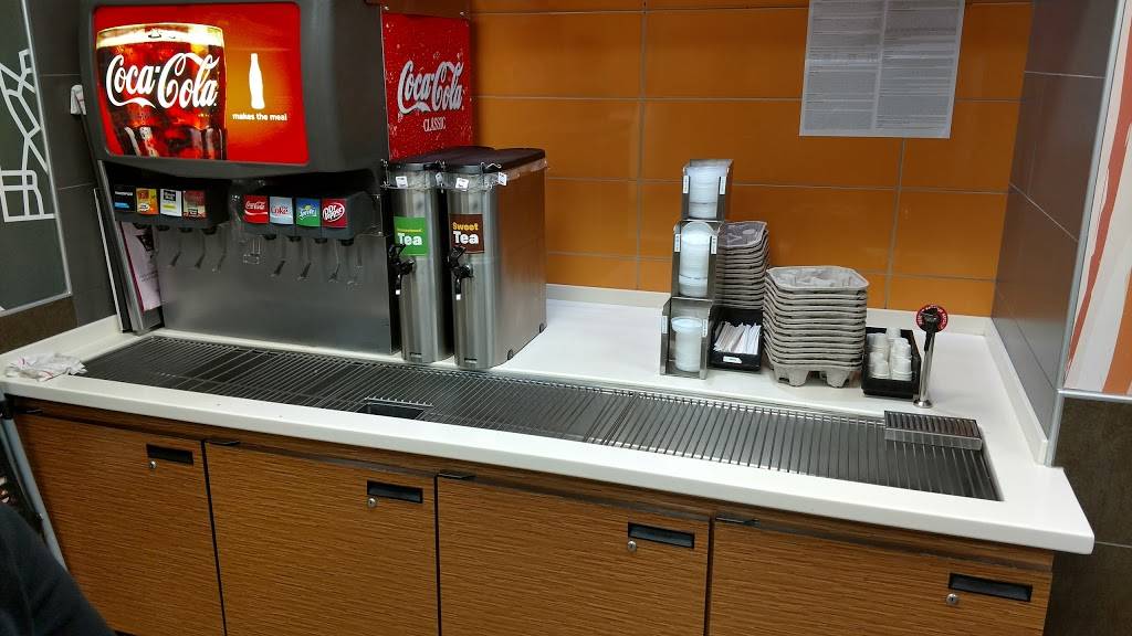 McDonalds | cafe | 1919 Davis St, San Leandro, CA 94577, USA | 5104309417 OR +1 510-430-9417