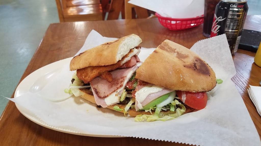 El Mercadito de Memphis | restaurant | 3766 Ridgeway Rd, Memphis, TN 38115, USA | 9016008000 OR +1 901-600-8000