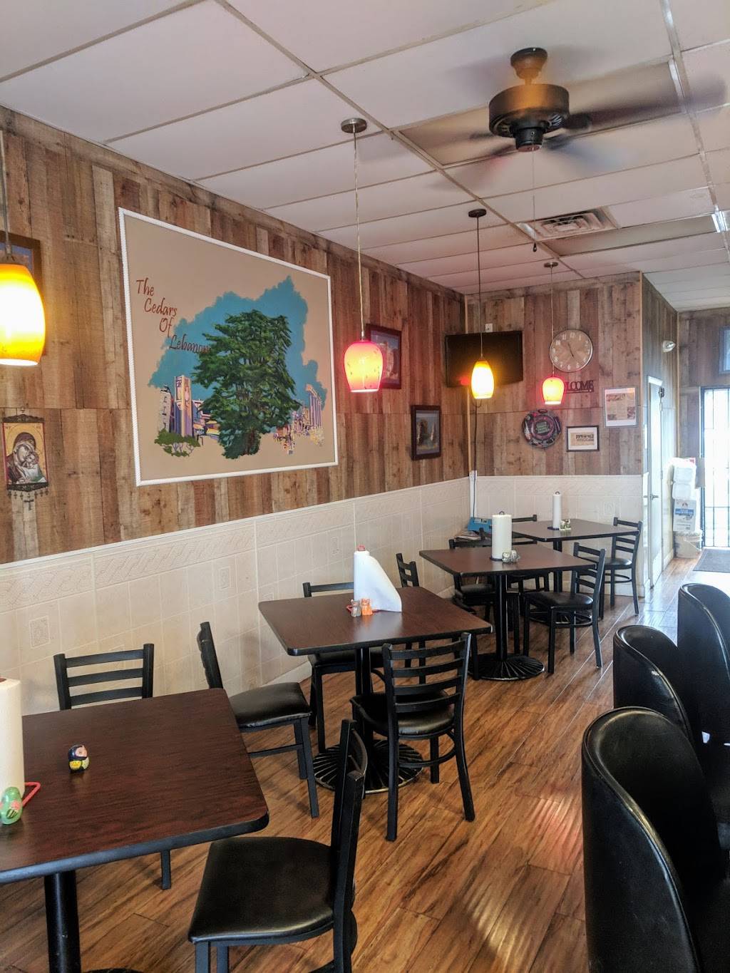 Falafel Queen | restaurant | 1080 S Ponce De Leon Blvd, St. Augustine, FL 32084, USA | 9042174886 OR +1 904-217-4886