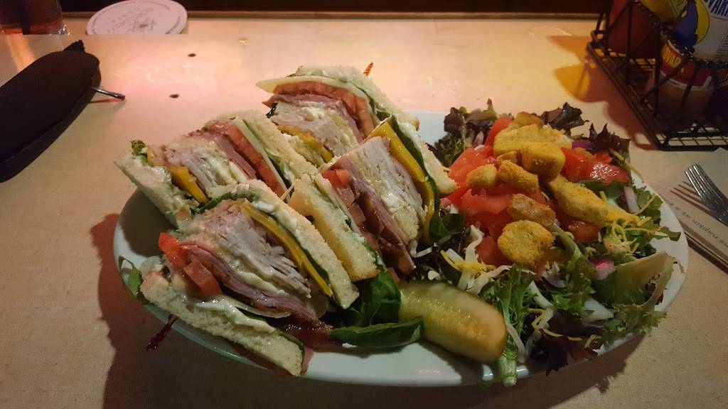 Mock Crest Tavern | restaurant | 3435 N Lombard St, Portland, OR 97217, USA | 5032835014 OR +1 503-283-5014