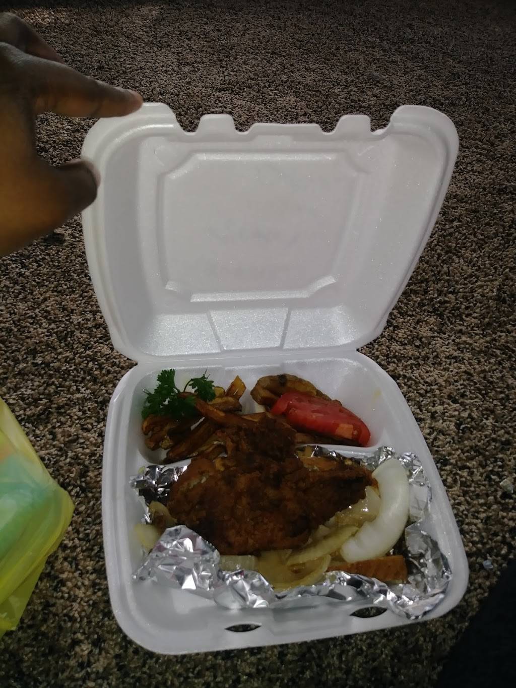 C Js Carryout | restaurant | 1433 Warrensville Center Rd, Cleveland, OH 44121, USA | 2163818792 OR +1 216-381-8792