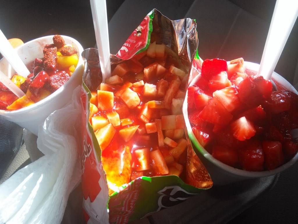 Penas Snowcones Tacos Y Mas | restaurant | 2936 E 22nd St, Tucson, AZ 85713, USA | 5207950497 OR +1 520-795-0497