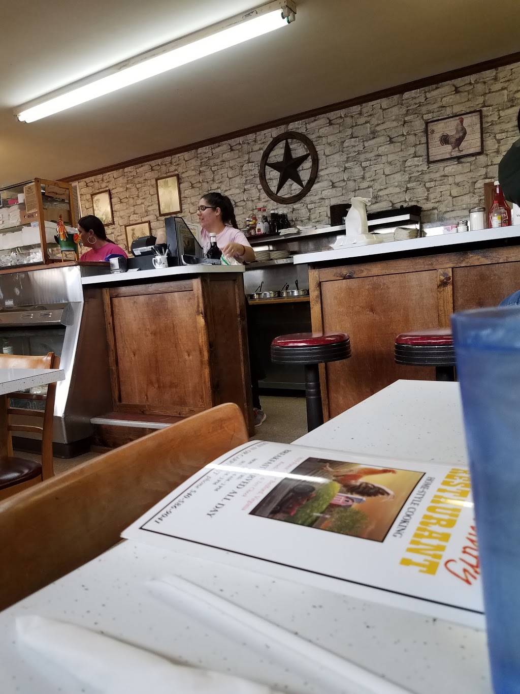 Forks Country Restaurant | restaurant | 1619 Forest Rd, Bedford, VA 24523, USA | 5405869041 OR +1 540-586-9041