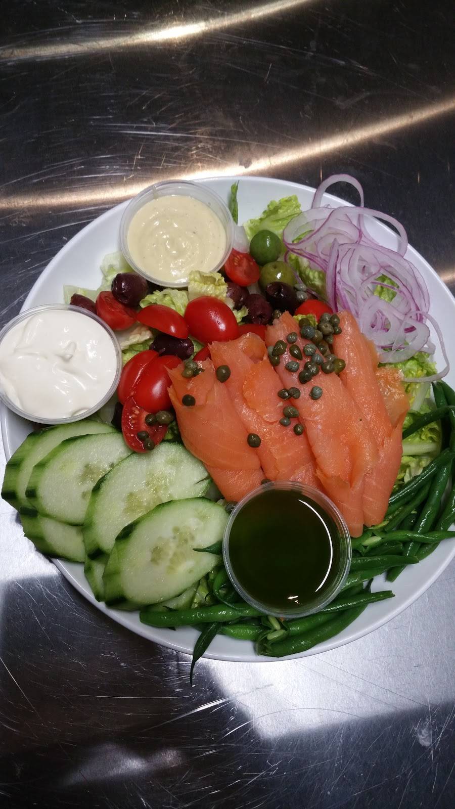 Bistro Bistro | bakery | 506 Northwood Rd, West Palm Beach, FL 33407, USA | 5612281081 OR +1 561-228-1081