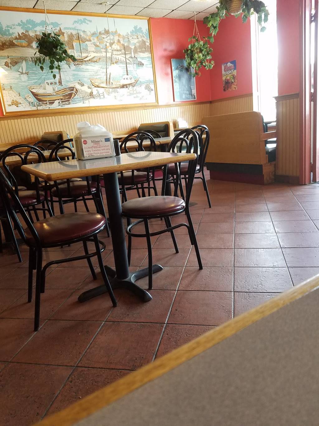 Milanos Pizza | restaurant | 3 Broadway, Concord, NH 03301, USA | 6032243419 OR +1 603-224-3419