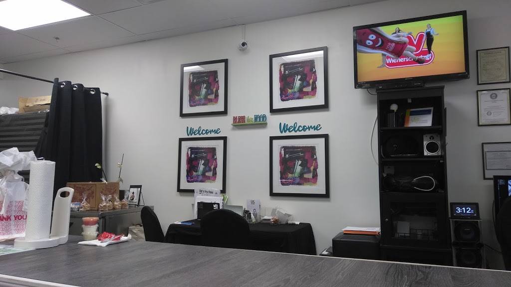 Lets Fry This | restaurant | 1927 N Decatur Blvd, Las Vegas, NV 89108, USA | 7023331233 OR +1 702-333-1233