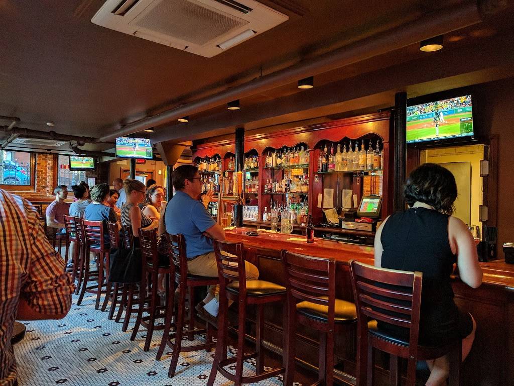 Corner Tavern | restaurant | 421 Marlborough St, Boston, MA 02115, USA | 6172625555 OR +1 617-262-5555