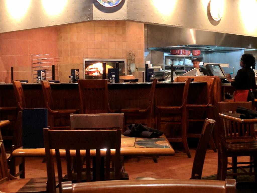 Carrabbas Italian Grill | restaurant | 3400 Central Expy, Plano, TX 75074, USA | 9725169900 OR +1 972-516-9900