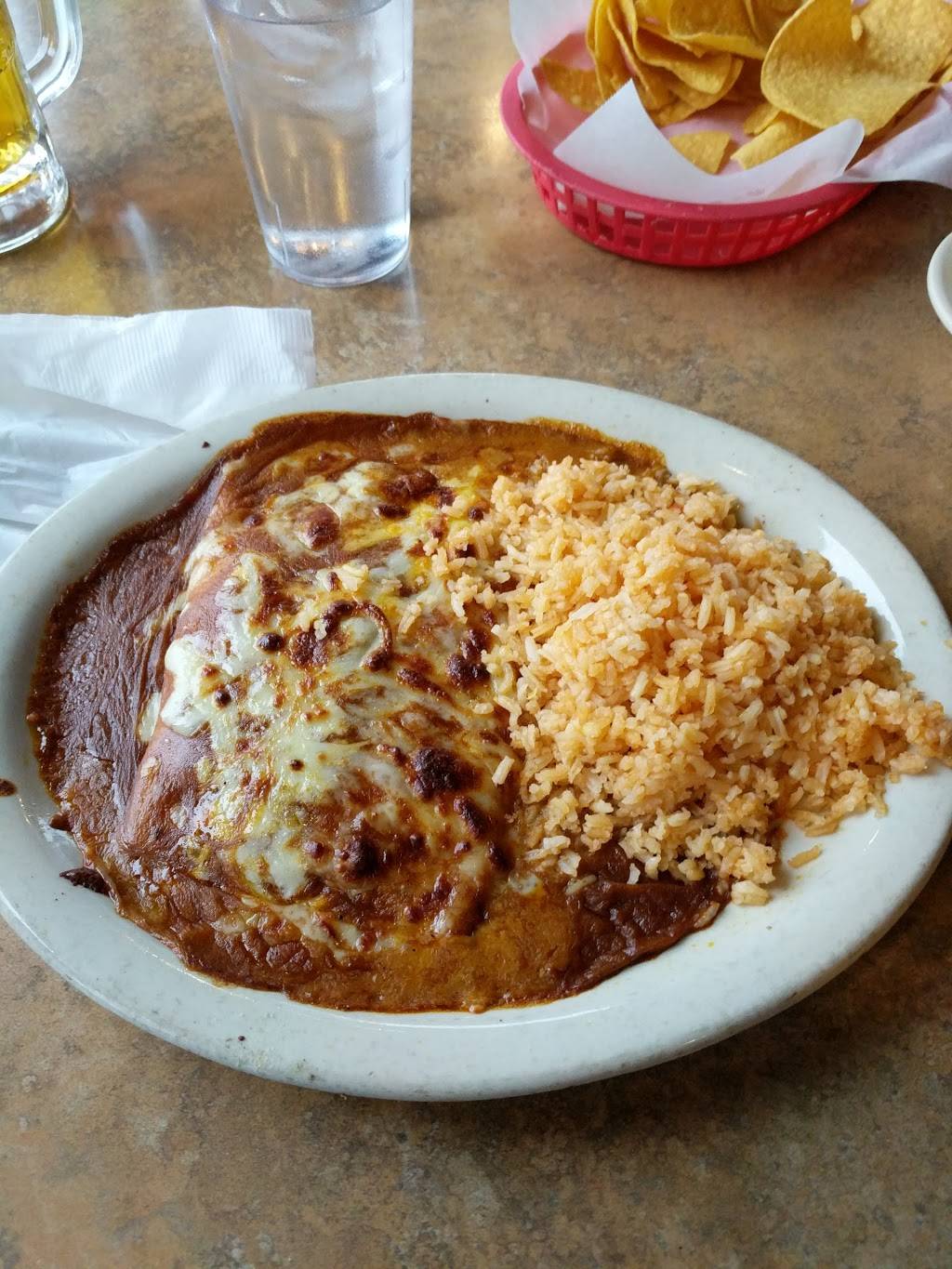 Los Amigos Mexican Restaurant | restaurant | 409 N Cusick St, Maryville, TN 37804, USA | 8659836022 OR +1 865-983-6022