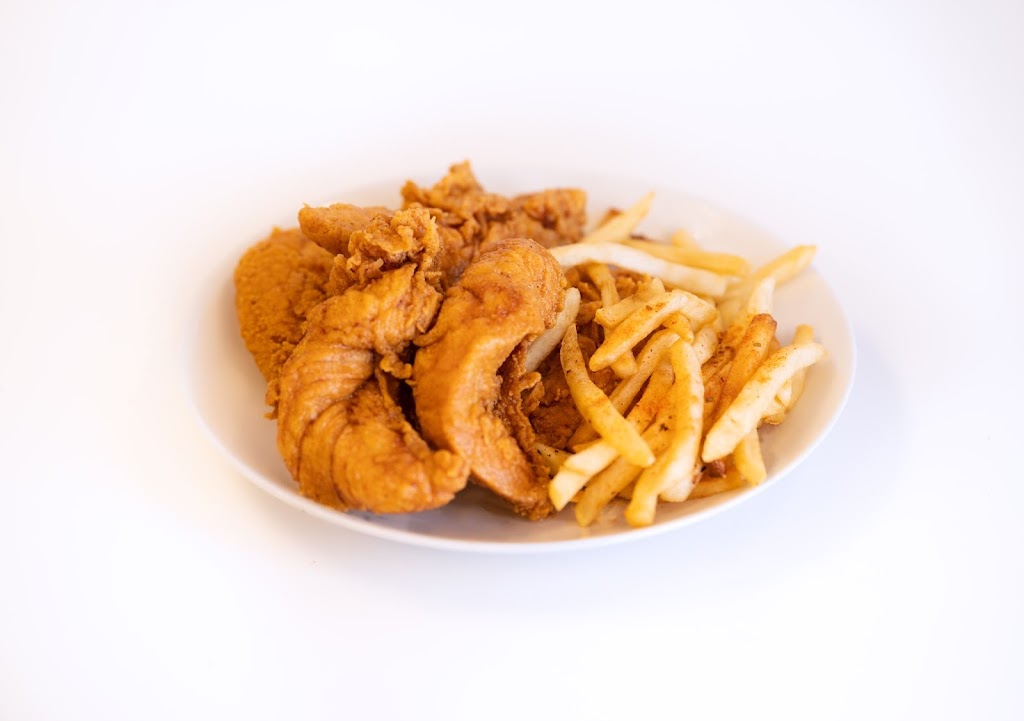 The Smokey Grill | restaurant | 18314 Euclid Ave, Cleveland, OH 44112, USA | 2163317229 OR +1 216-331-7229