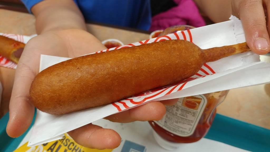 Wienerschnitzel | restaurant | 2102 W Springfield Ave, Champaign, IL 61821, USA | 2173785100 OR +1 217-378-5100