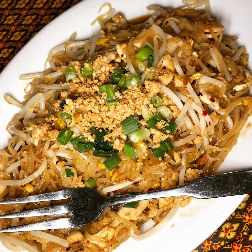 House of Bangkok Thai Cuisine | restaurant | 4876 Dixie Hwy, Fairfield, OH 45014, USA | 5139390490 OR +1 513-939-0490