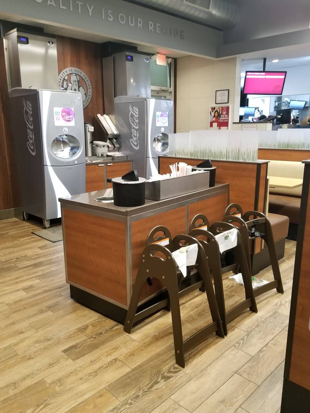 Wendys | restaurant | 505 Rt 10 East, Randolph, NJ 07869, USA | 8623974200 OR +1 862-397-4200