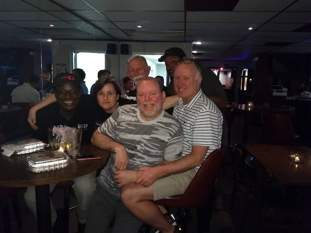 The Buckeye Room Bar and Grill | restaurant | 3300 Buckeye Rd G64, Atlanta, GA 30341, USA | 6783955710 OR +1 678-395-5710