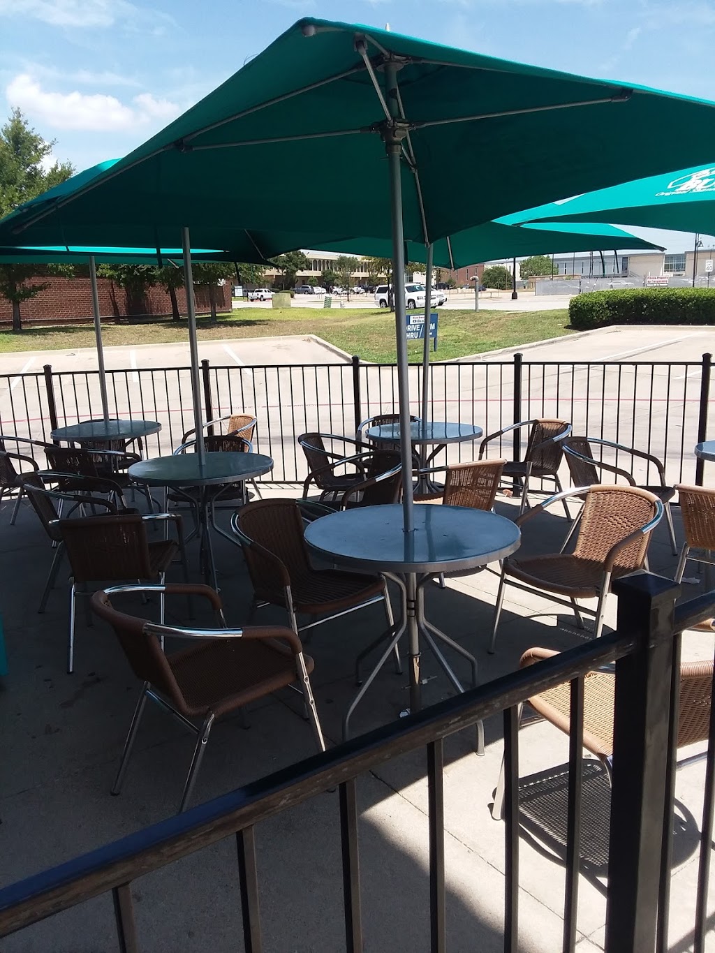 Bahama Bucks - Arlington | restaurant | 1630 E Lamar Blvd Suite 100, Arlington, TX 76011, USA | 6822383113 OR +1 682-238-3113