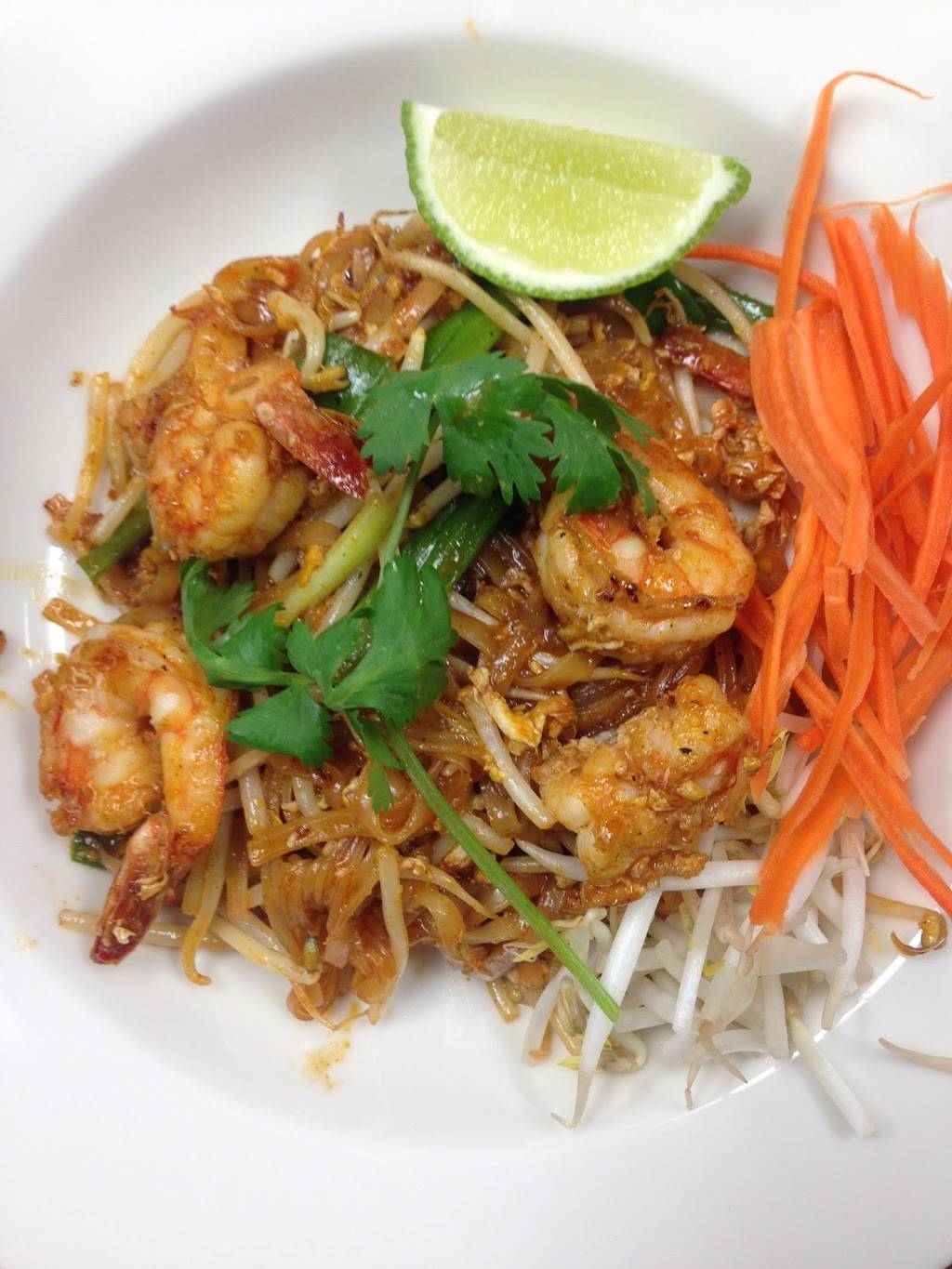 Noodle Monster | restaurant | 5219 1/2 Laurel Canyon Blvd, Valley Village, CA 91607, USA | 8187697669 OR +1 818-769-7669